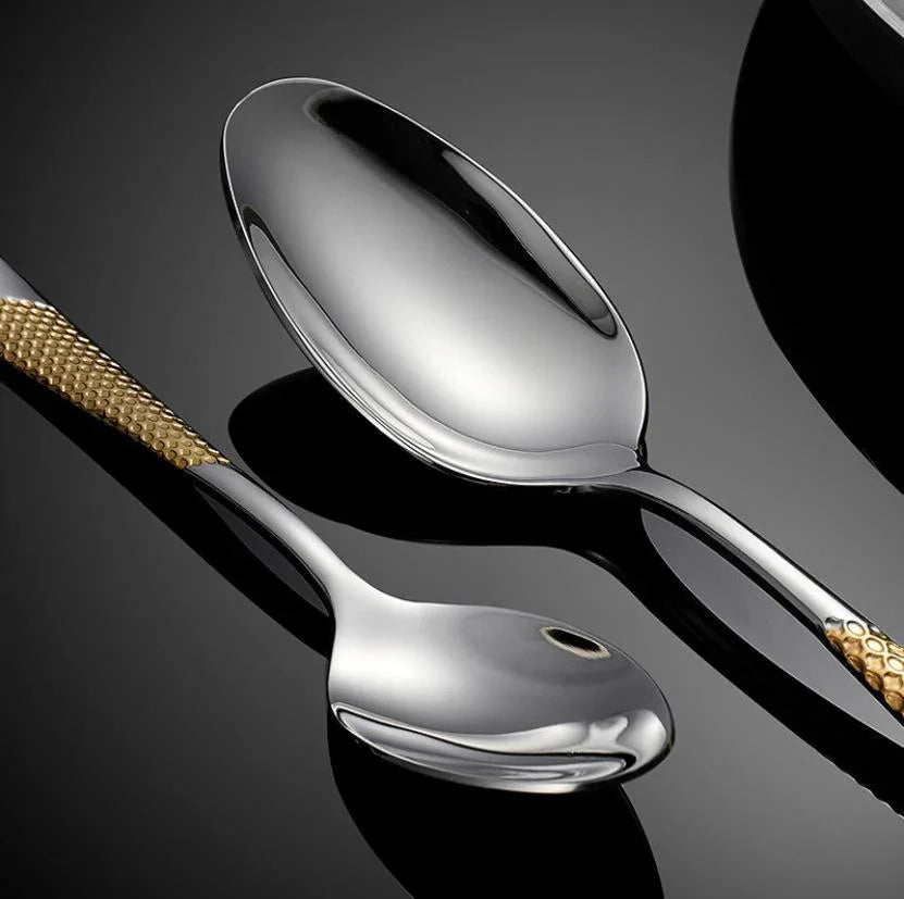 Drillan Cutlery Set with Luxury Textured Design