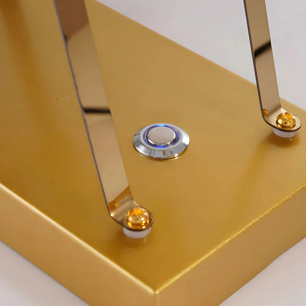 Ferris Wheel Gold Iron Table Lamp