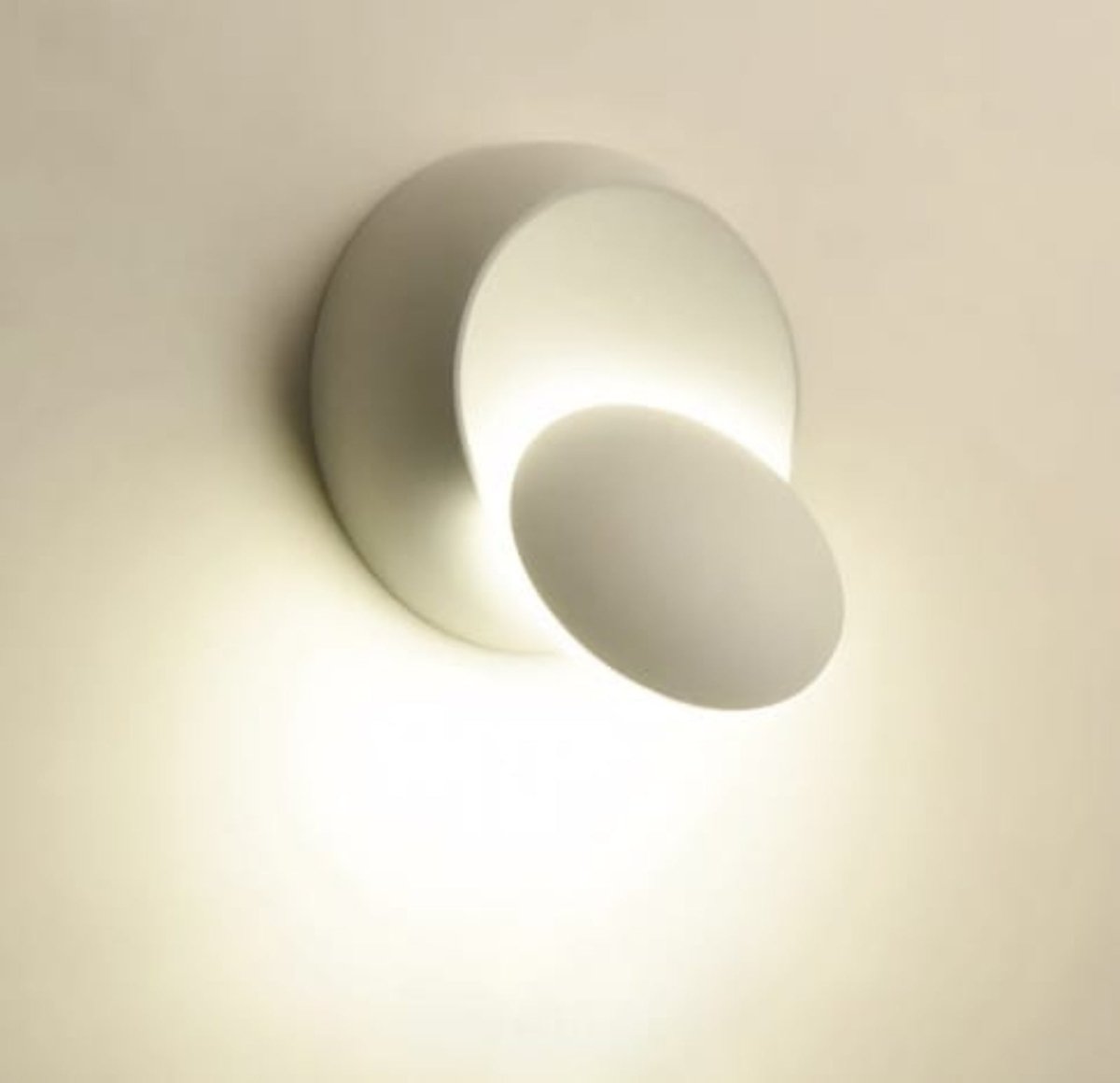 MoonSconce - Rotating Circle Interior Wall Light