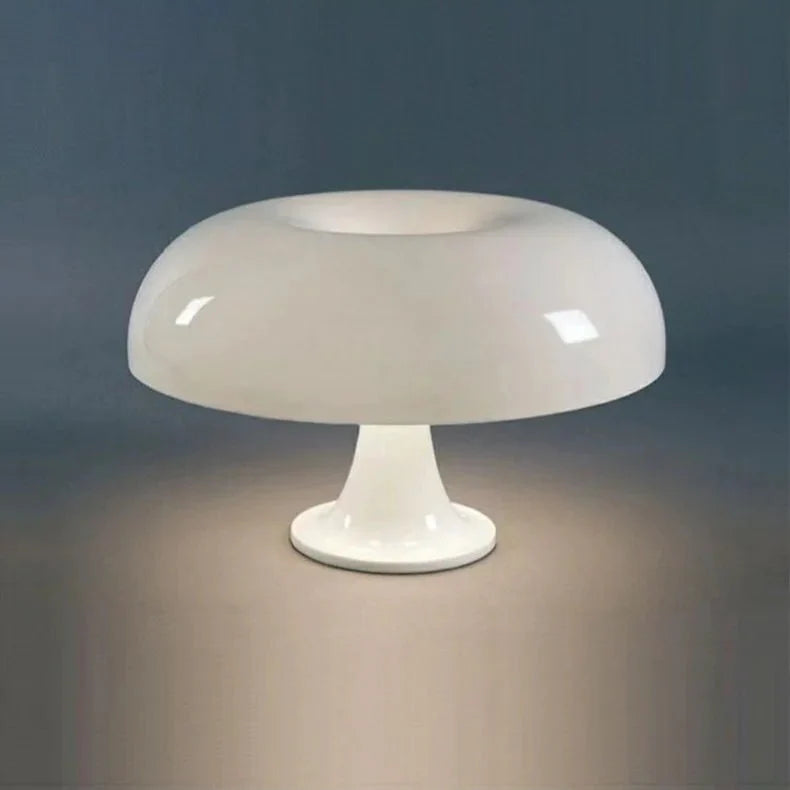 Solvi Table Lamp