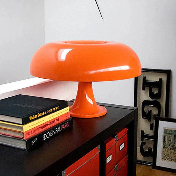 Solvi Table Lamp