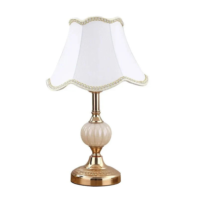 Nordic Retro Table Lamp