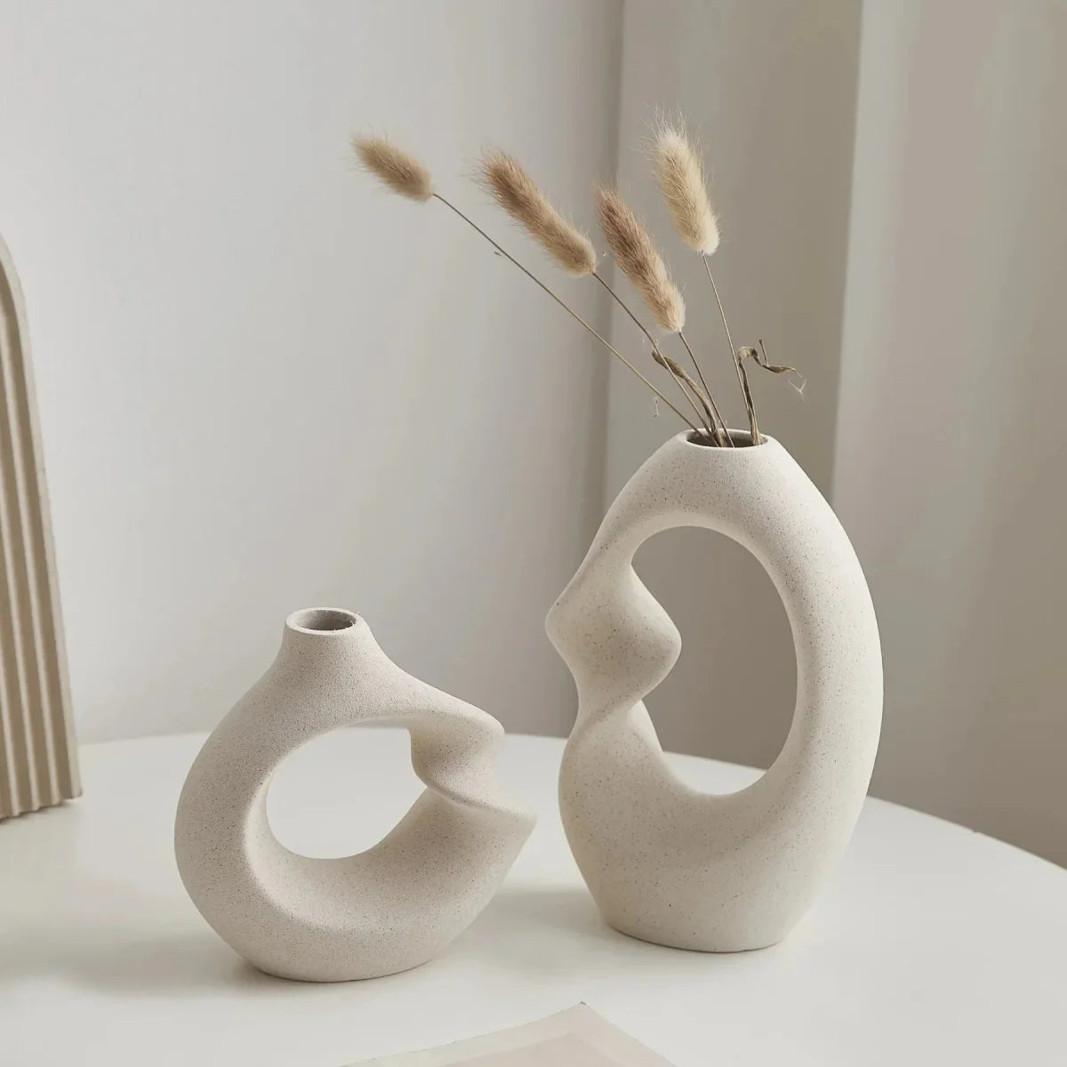 Onda Ceramic Vase Set – Abstract Sculptural Decor