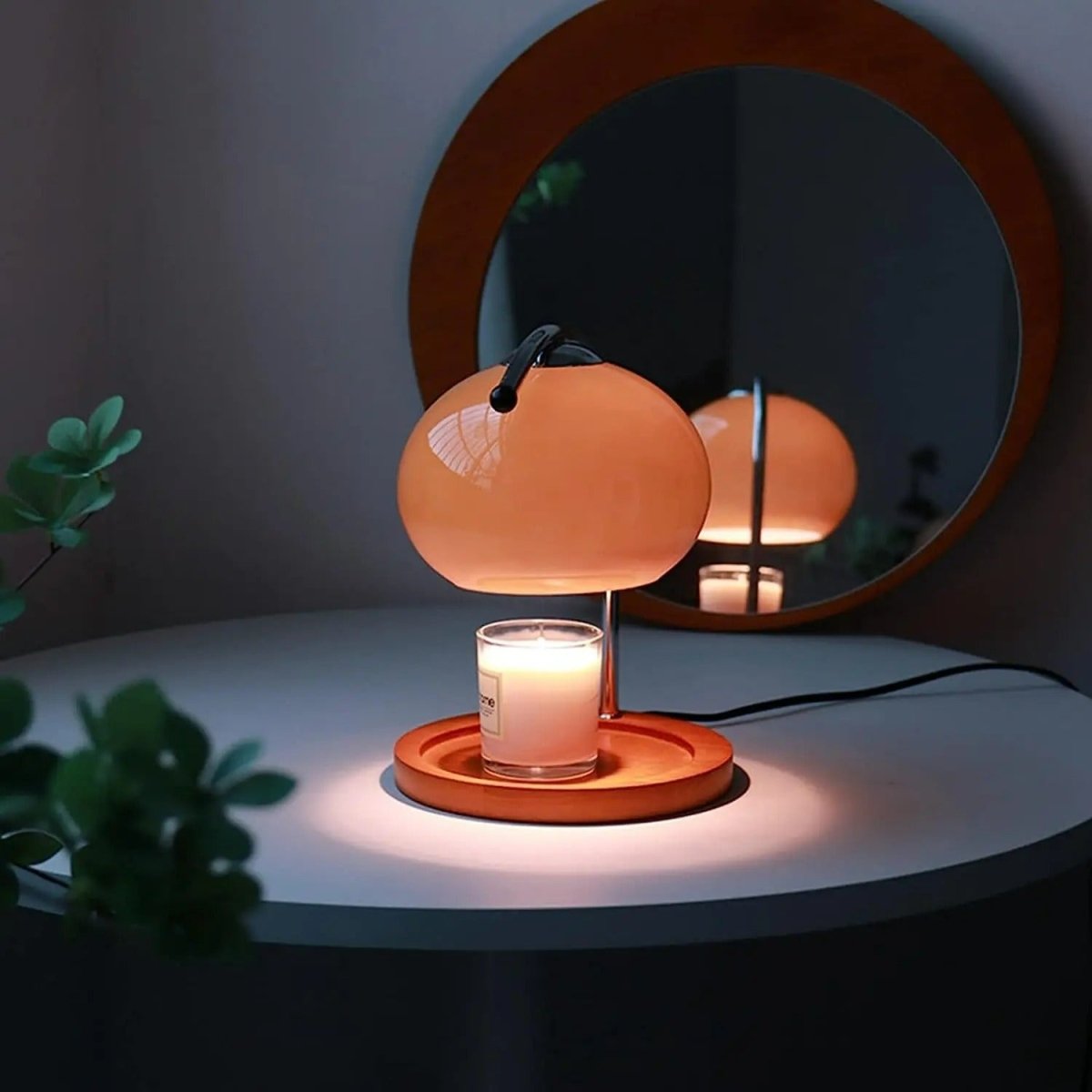 Retro Aromatherapy Candle Warmer and Table Lamp