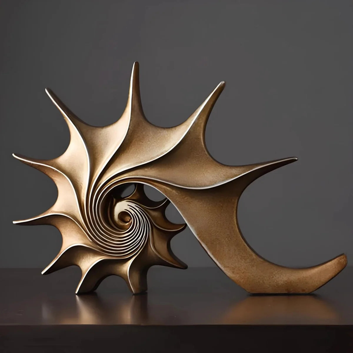 Sea Snail – Coastal-Themed Decorative Ornament