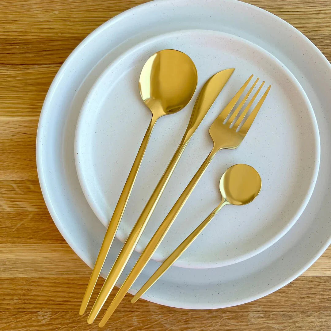 Sleek Golden Flatware 24 pc Set