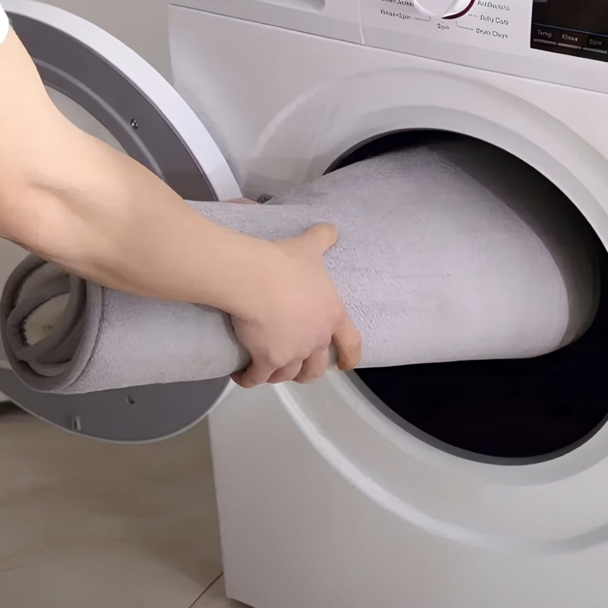 Super Absorbent Velvet Anti-Slip Bath Mat