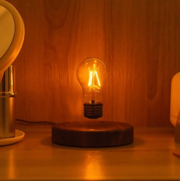 AirLume - Magnetic Levitating Table Lamp