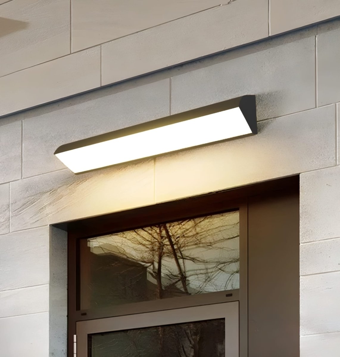 AuraGuard LED Outdoor Wall Light - Waterproof and Energy Efficient