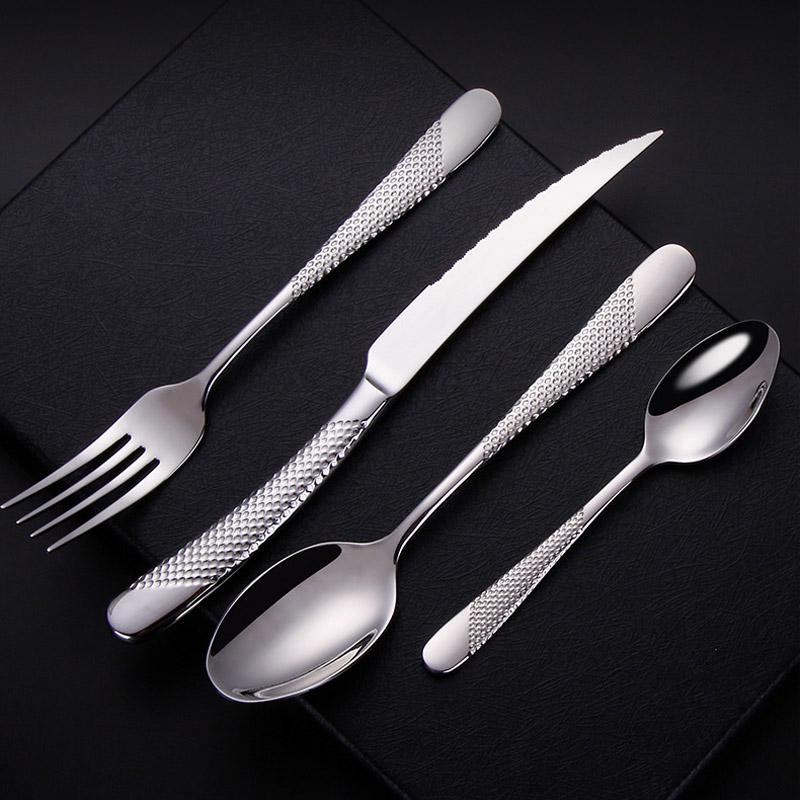Drillan Cutlery Set with Luxury Textured Design