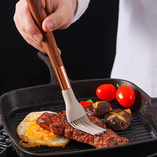 Heat-Resistant BPA Free Silicone Kitchen Utensil by Lattea