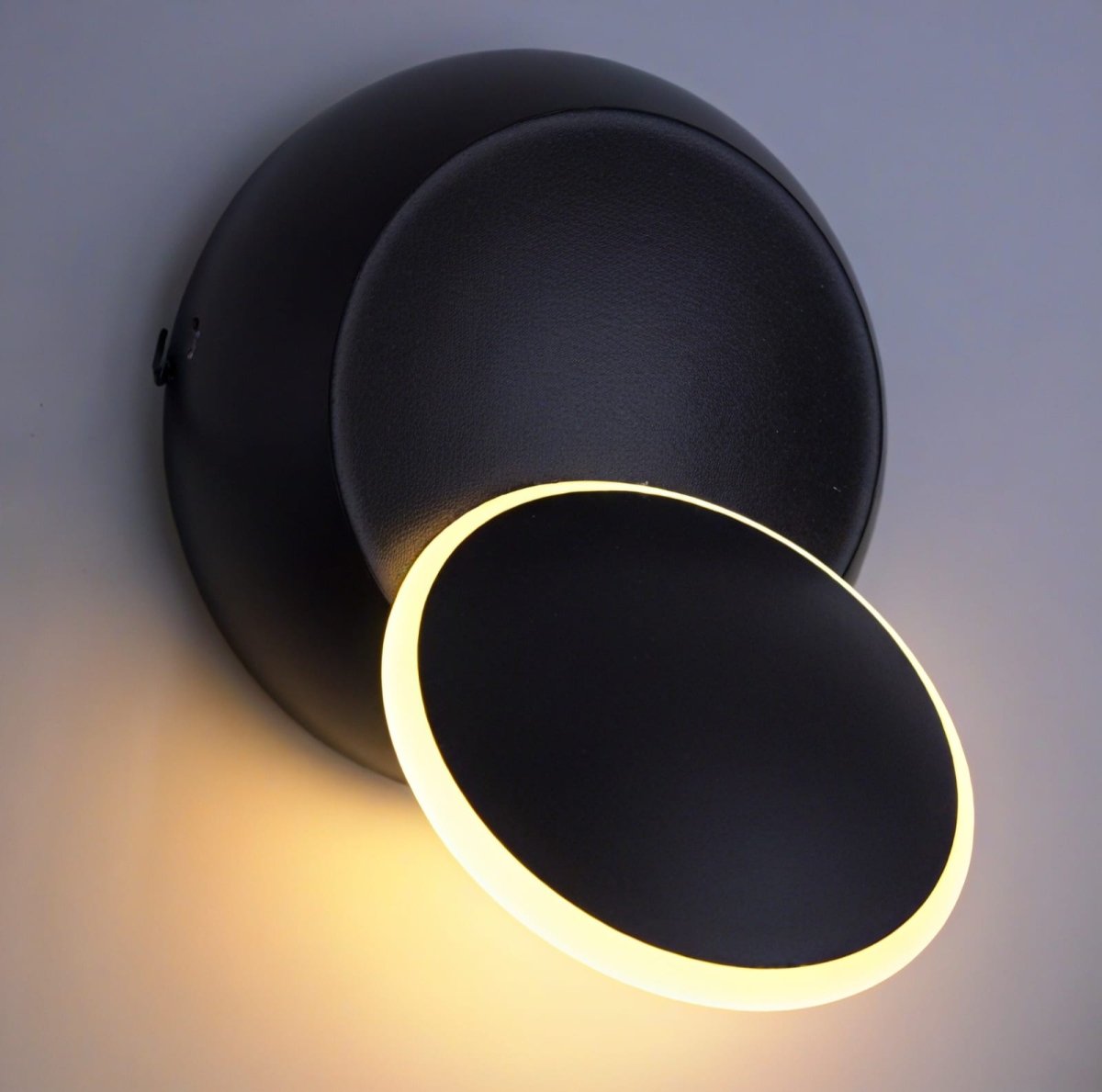 MoonSconce - Rotating Circle Interior Wall Light