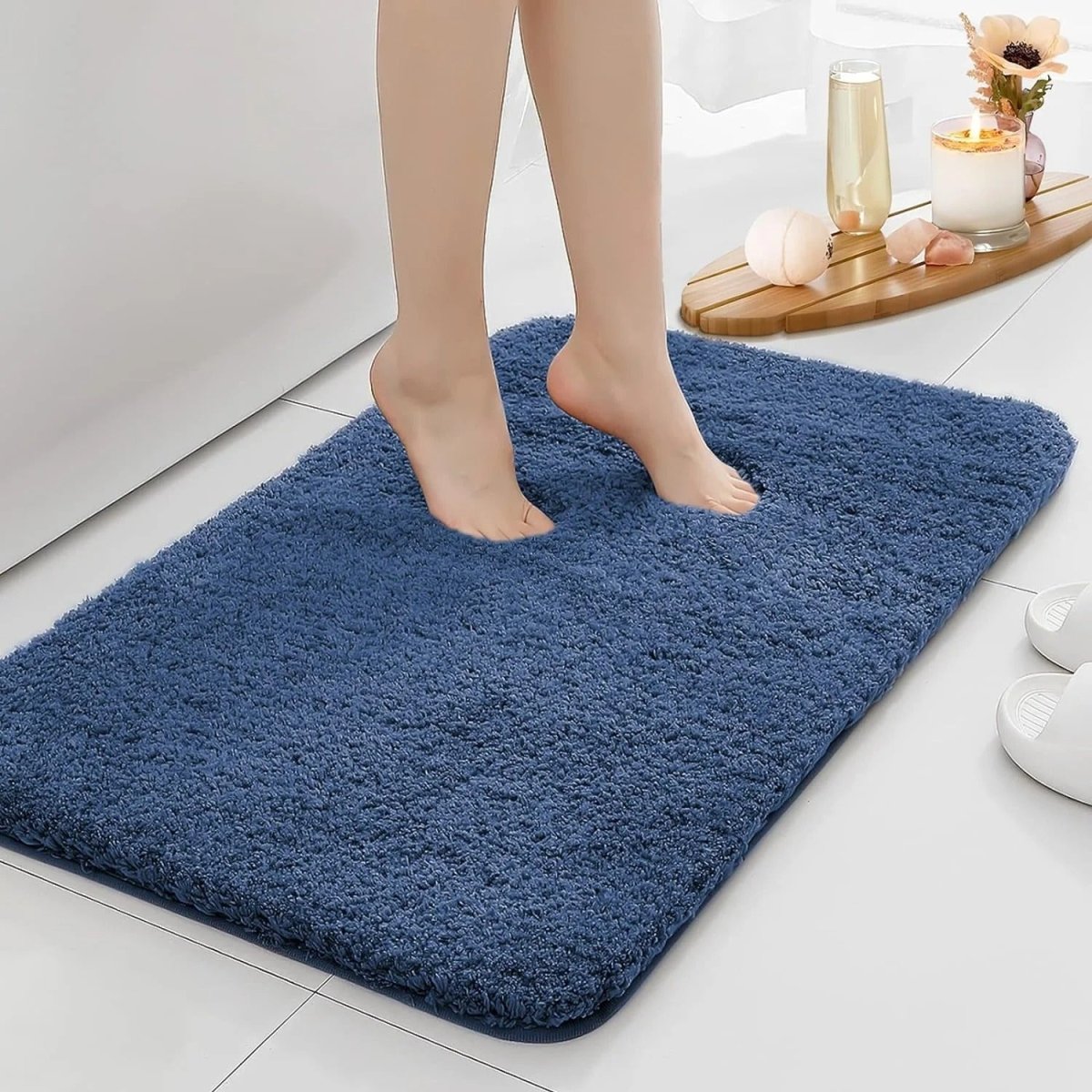 Non-Slip Absorbent Bathroom Mat - Plush and Soft