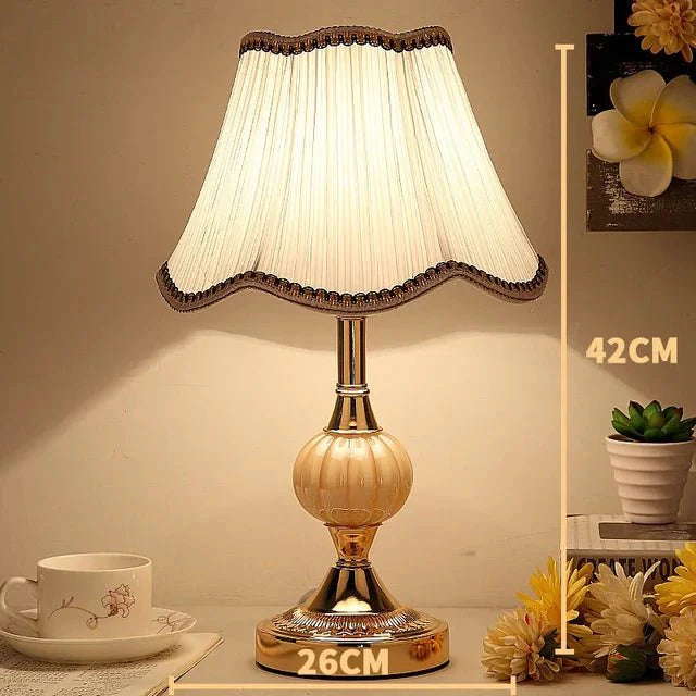 Nordic Retro Table Lamp