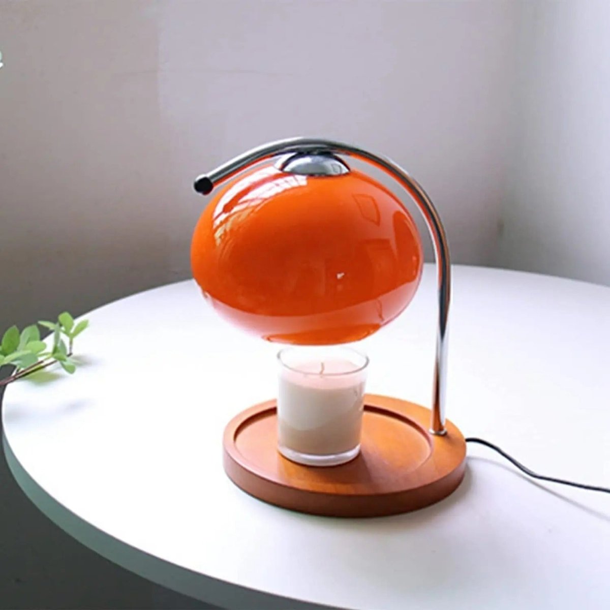 Retro Aromatherapy Candle Warmer and Table Lamp