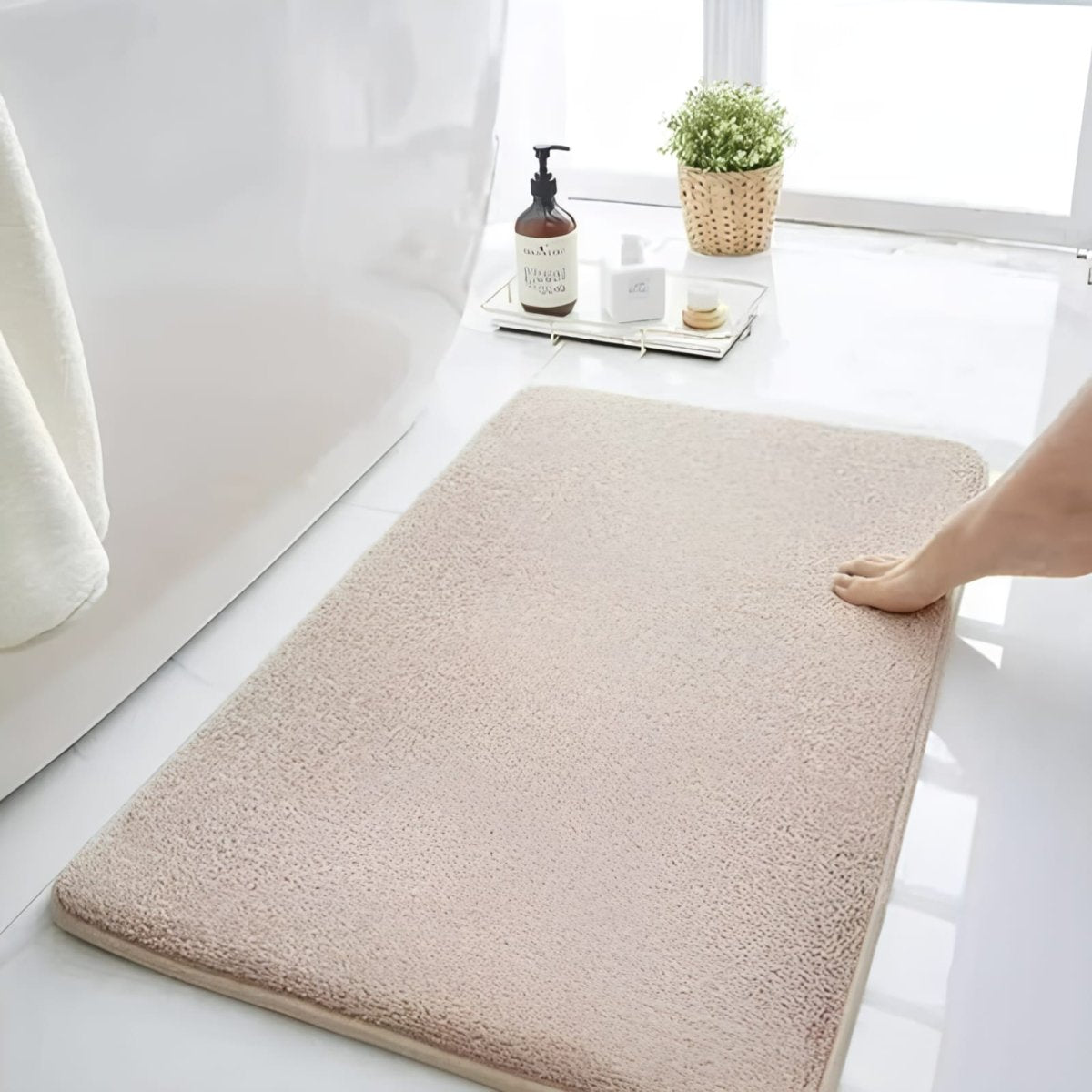 Super Absorbent Velvet Anti-Slip Bath Mat